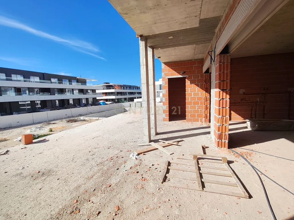 Apartamento Novo, de Luxo, na praia de Santa Cruz em Torres Vedras, Lisboa - 2 Quartos - Image 30