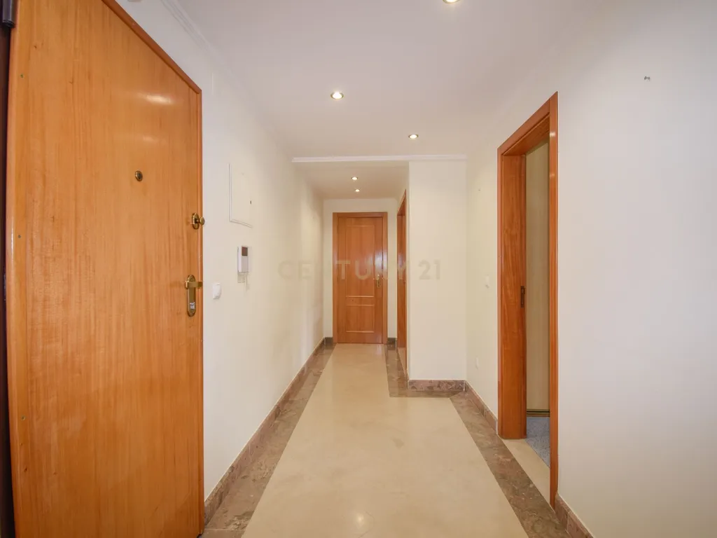 Apartamento T3 em Loures com Garagem - Image 17
