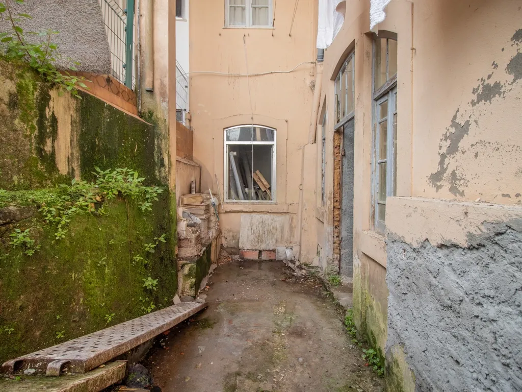 Prédio habitacional no coração da Figueira da Foz – Rua das Rosas - Image 38