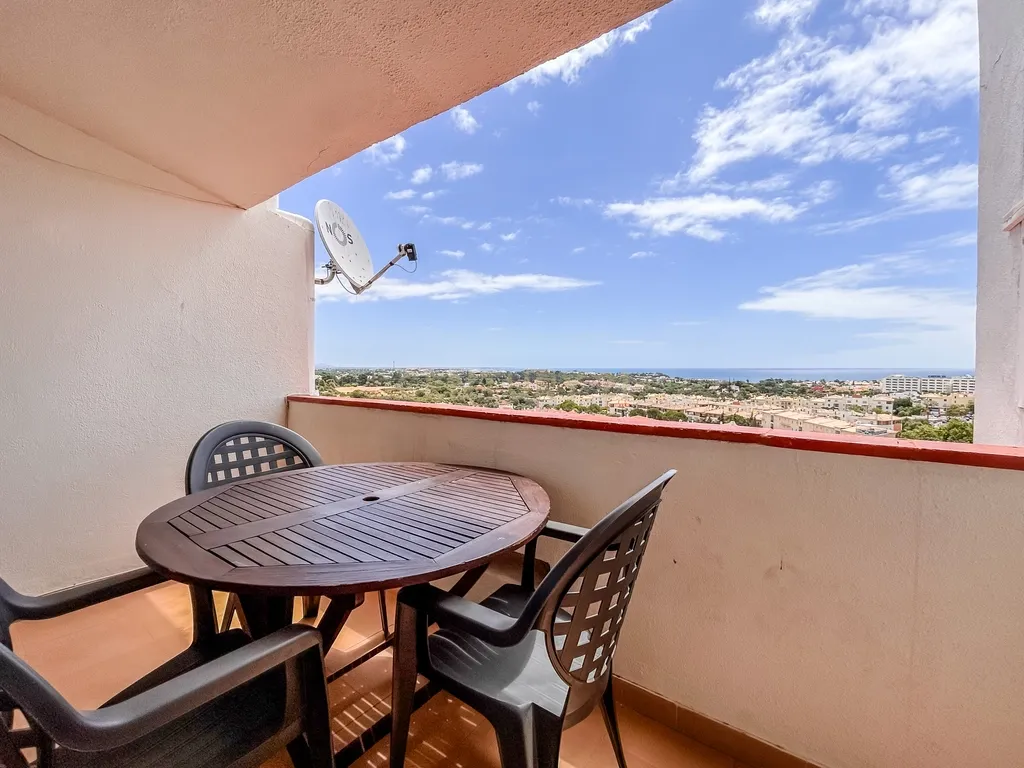 Apartamento T2 com Vista Mar, Albufeira, Algarve - Image 19