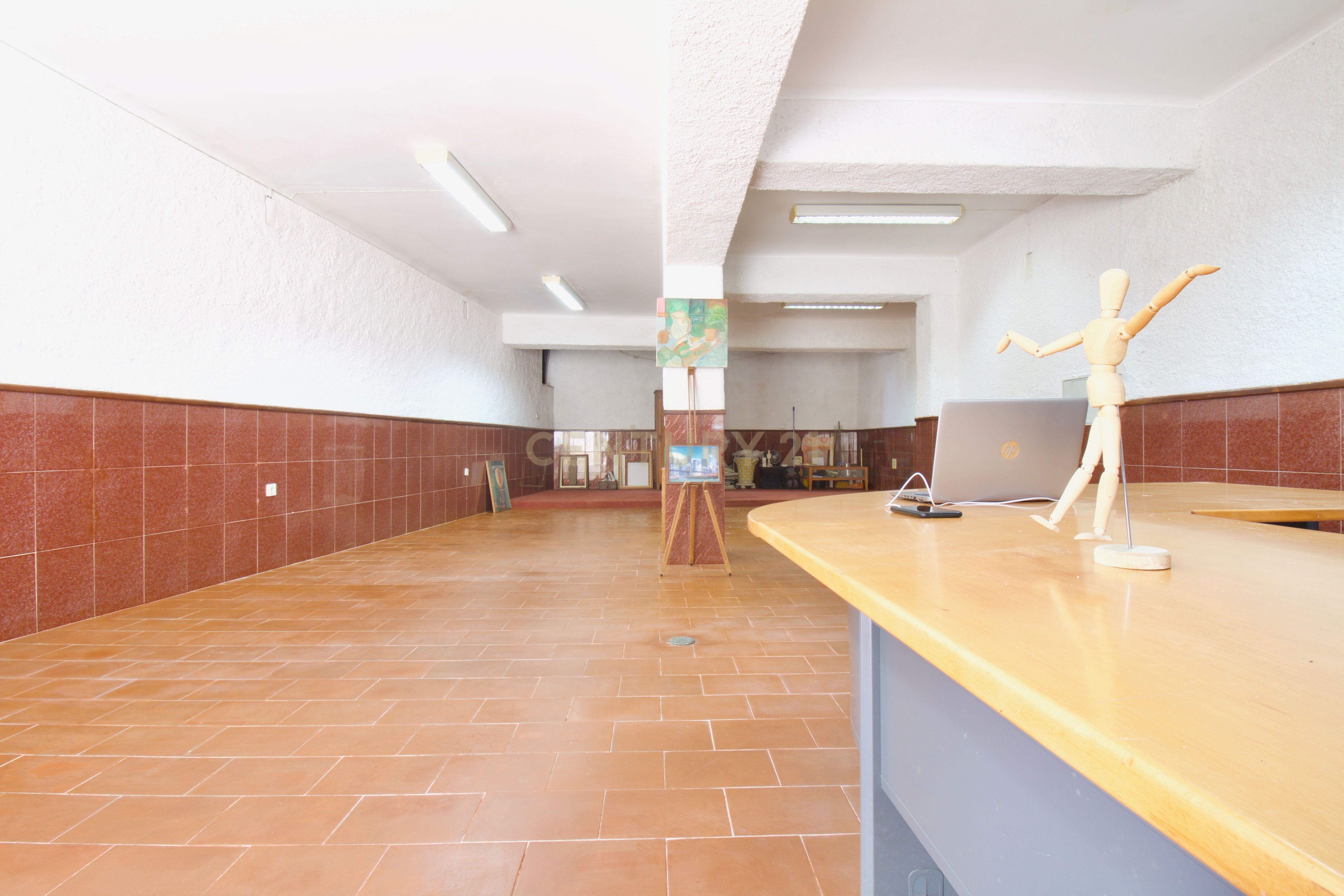 Fotografia 8 de Espaço Comercial, Loja ou Armazém