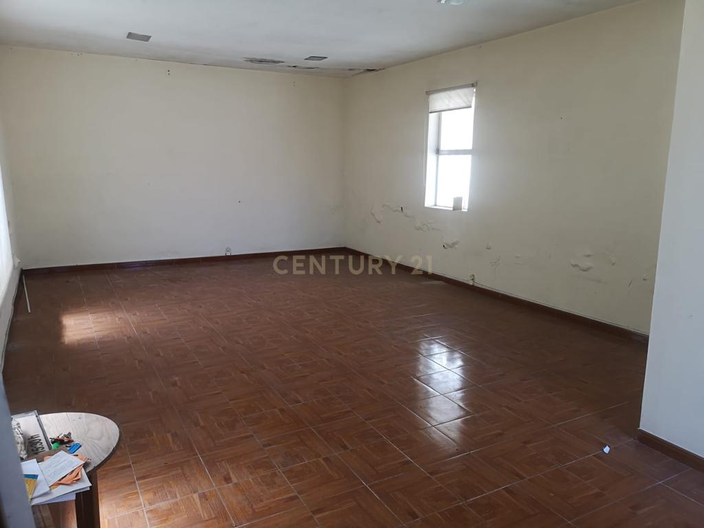 Edificio urbano, Casa para remodelação - Castelões, Penafiel - Image 5