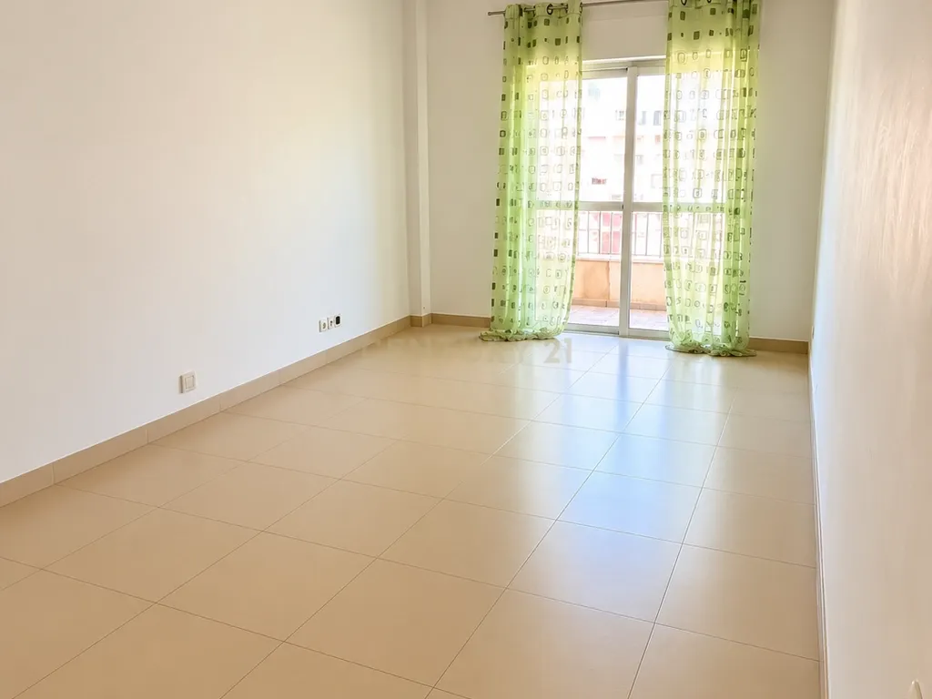 Apartamento T3 na Cruz de Pau - Image 14