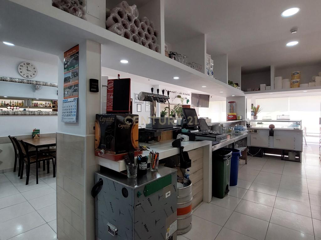 Trespasse de Café/Restaurante Totalmente Equipado | Patacão – Faro - Image 12
