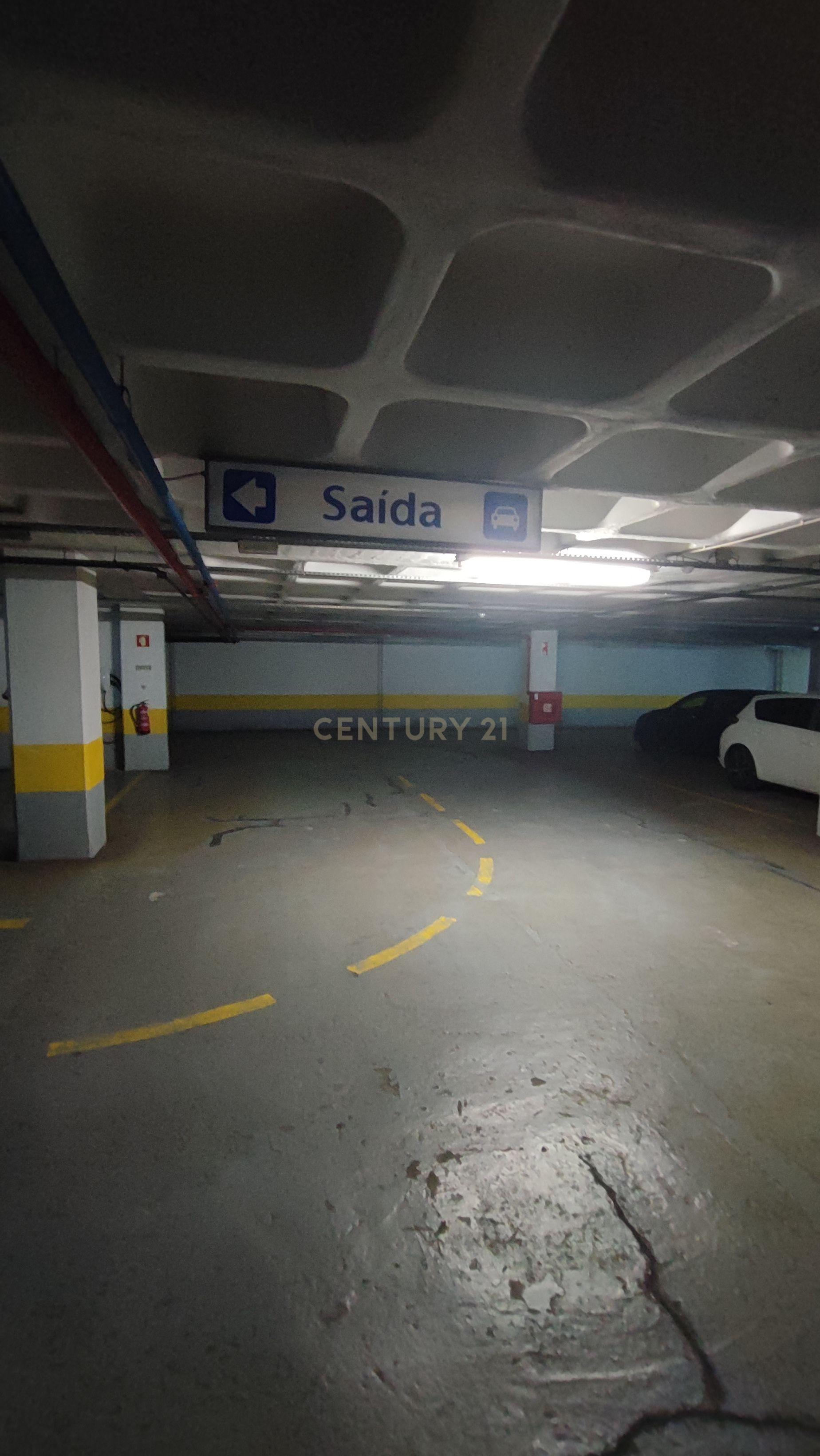 Fotografia 12 de Espaço de Estacionamento em Alvalade, Lisboa