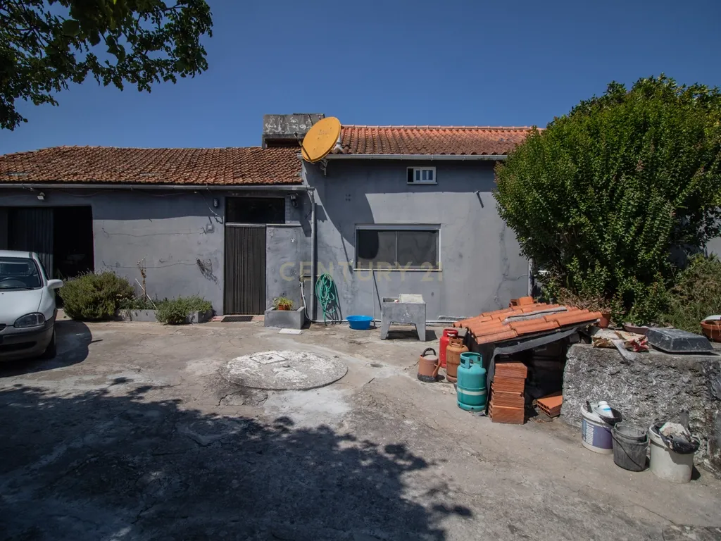 Moradia T3 com Terraço e Jardim no Alqueidão - Figueira da Foz - Image 28