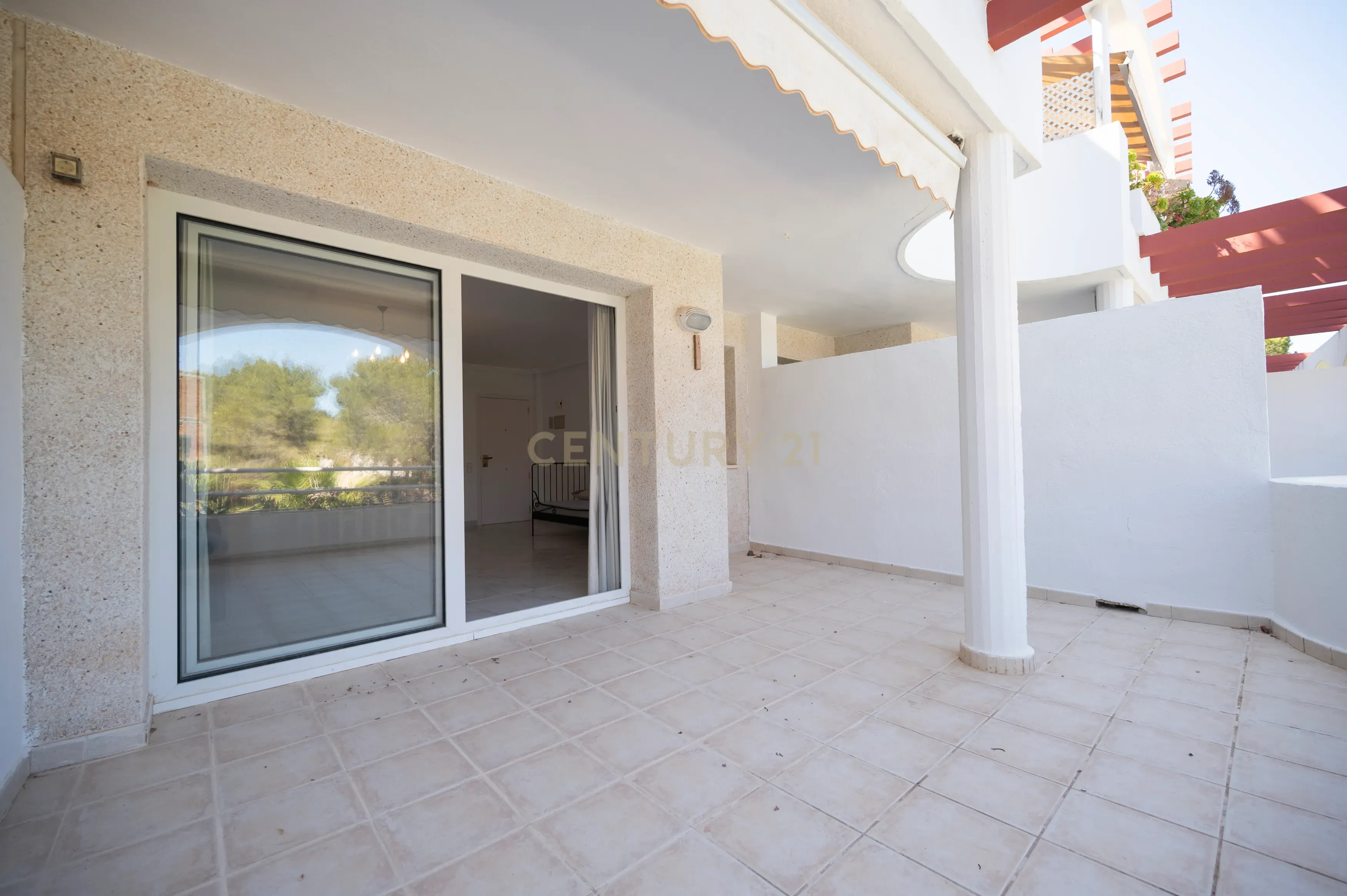 Acolhedor Apartamento na Urbanização Turmalina, Santa Eulalia – Ibiza - Image 9