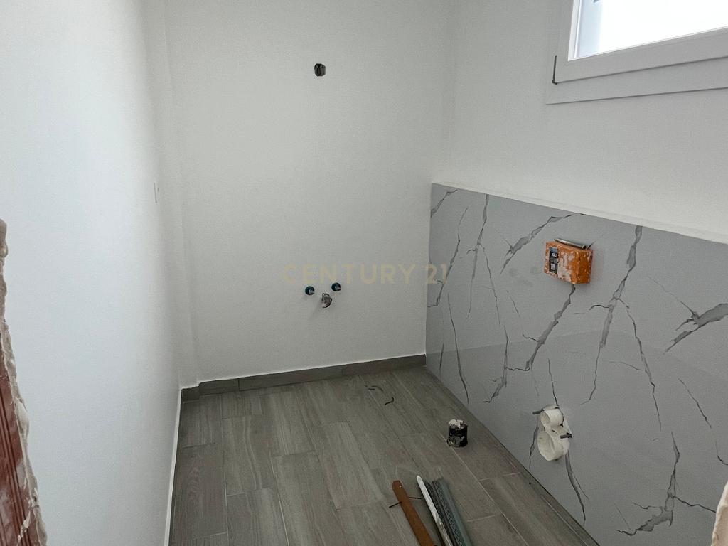 Moradia moderna T4 em construção na Rinchoa - Image 10