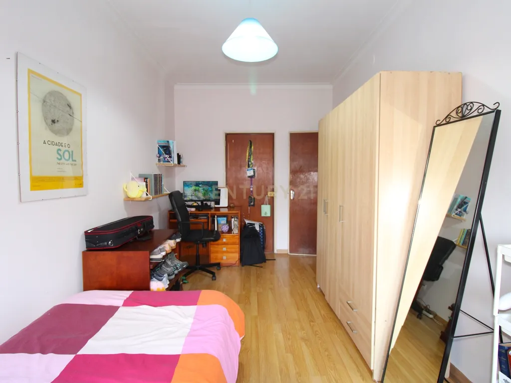 Apartamento T3 no Seixal - Image 17