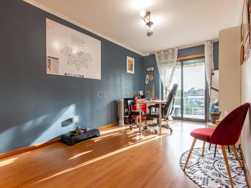 Apartamento Quatro Assoalhadas -Com Lugar de Parqueamento - Quinta do Anjo, Palmela - Image 19