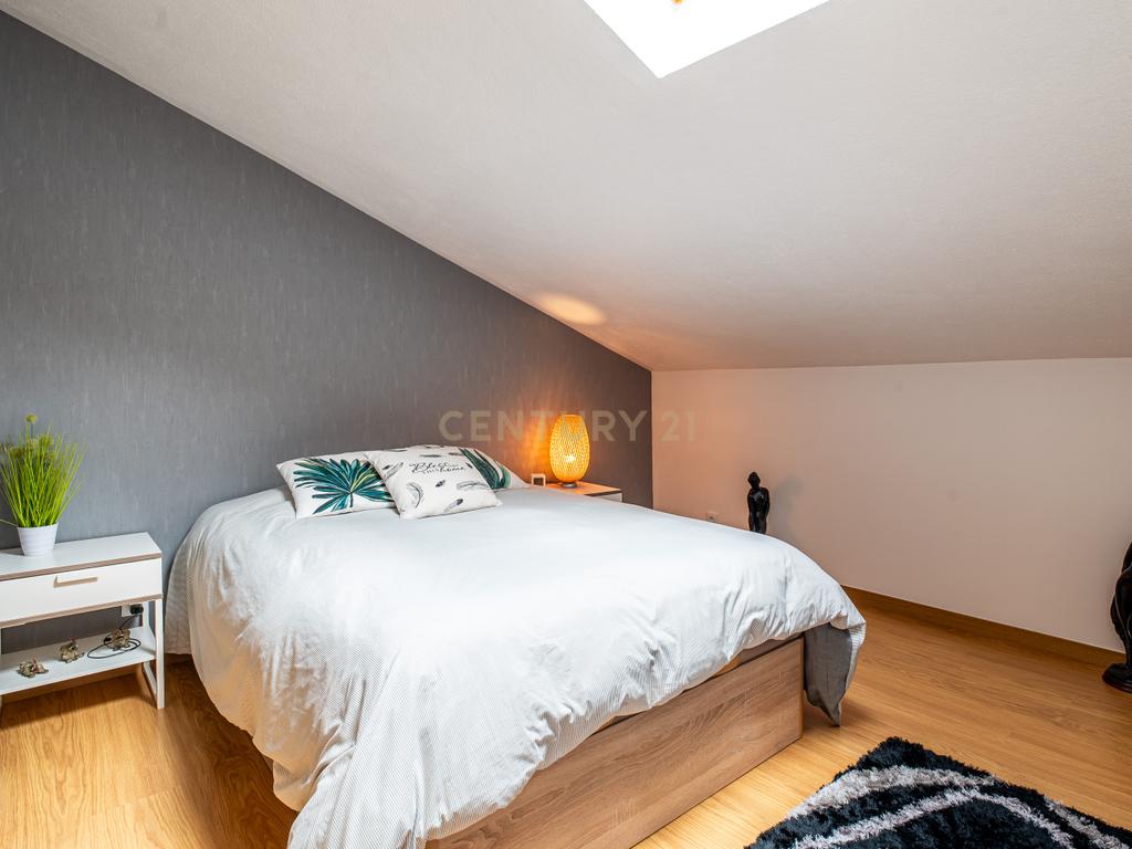 Apartamento T3+1 com Sótão de 100m² na Abrunheira – Oportunidade Única!   - Image 40