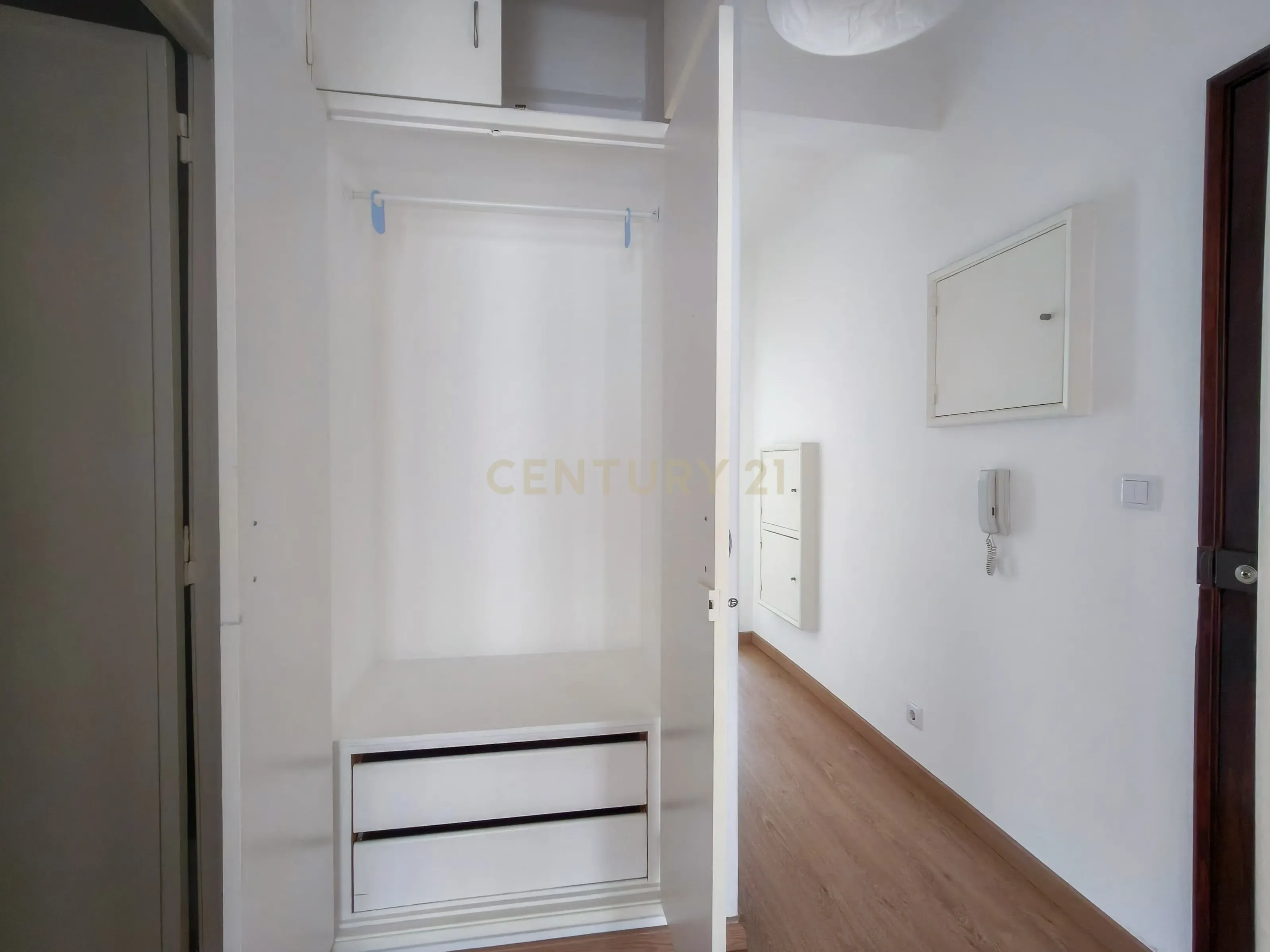 Apartamento T2 | Dafundo - Image 4