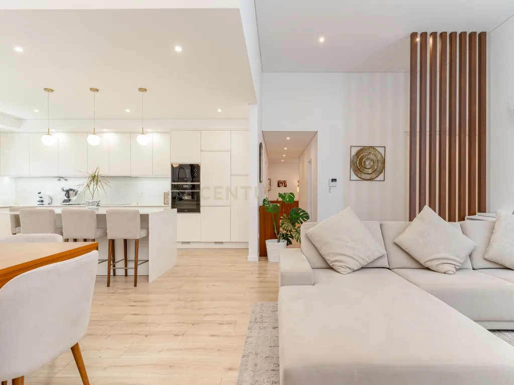 Moradia T4 Térrea de excelência com piscina e casa independente de 50m2 | Quinta da Marquesa - Image 12