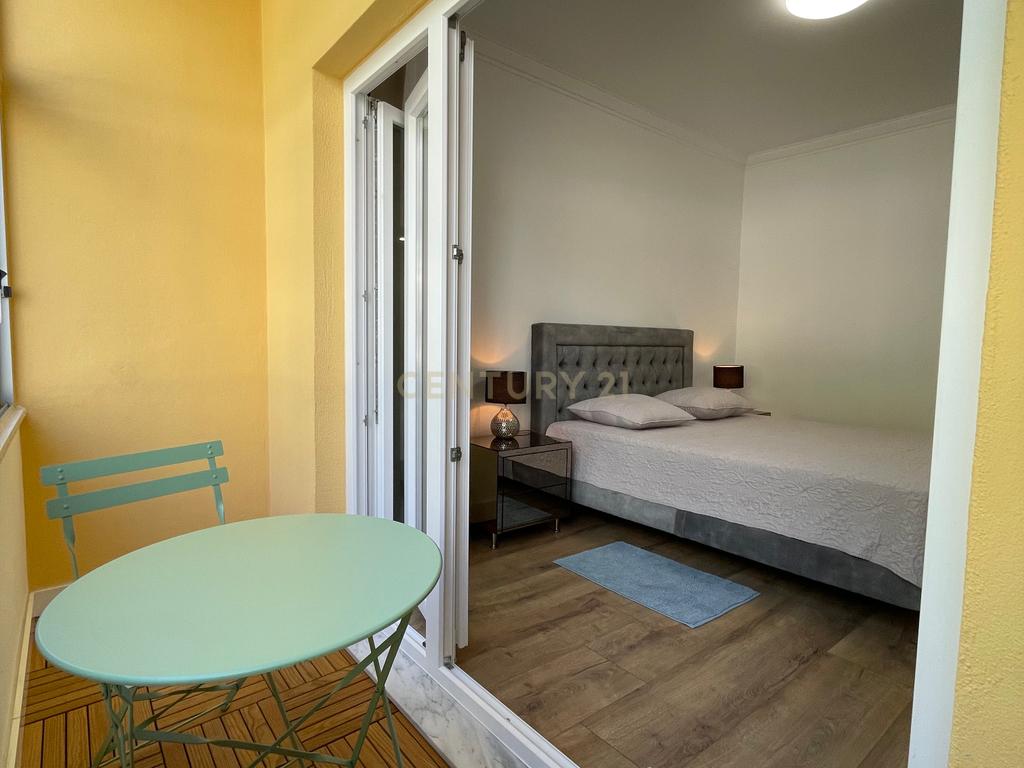 apartamento T2  situado numa das zonas mais privilegiadas de Almada - Image 12