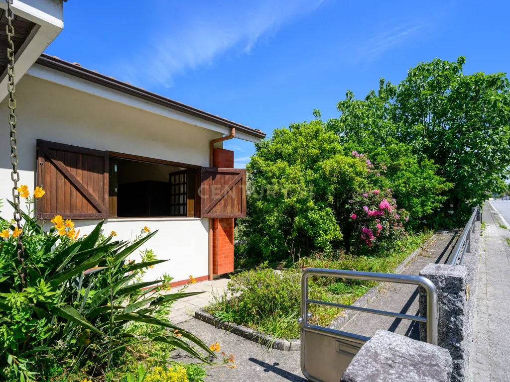 Descubra Esta Moradia T3 em Penafiel com Cave, Jardim e Acessos Excelentes - Image 5