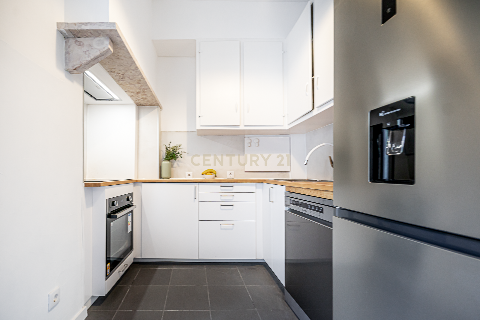Fotografia 7 de Apartamento T2 para Arrendamento – Rua São João da Mata, Lisboa