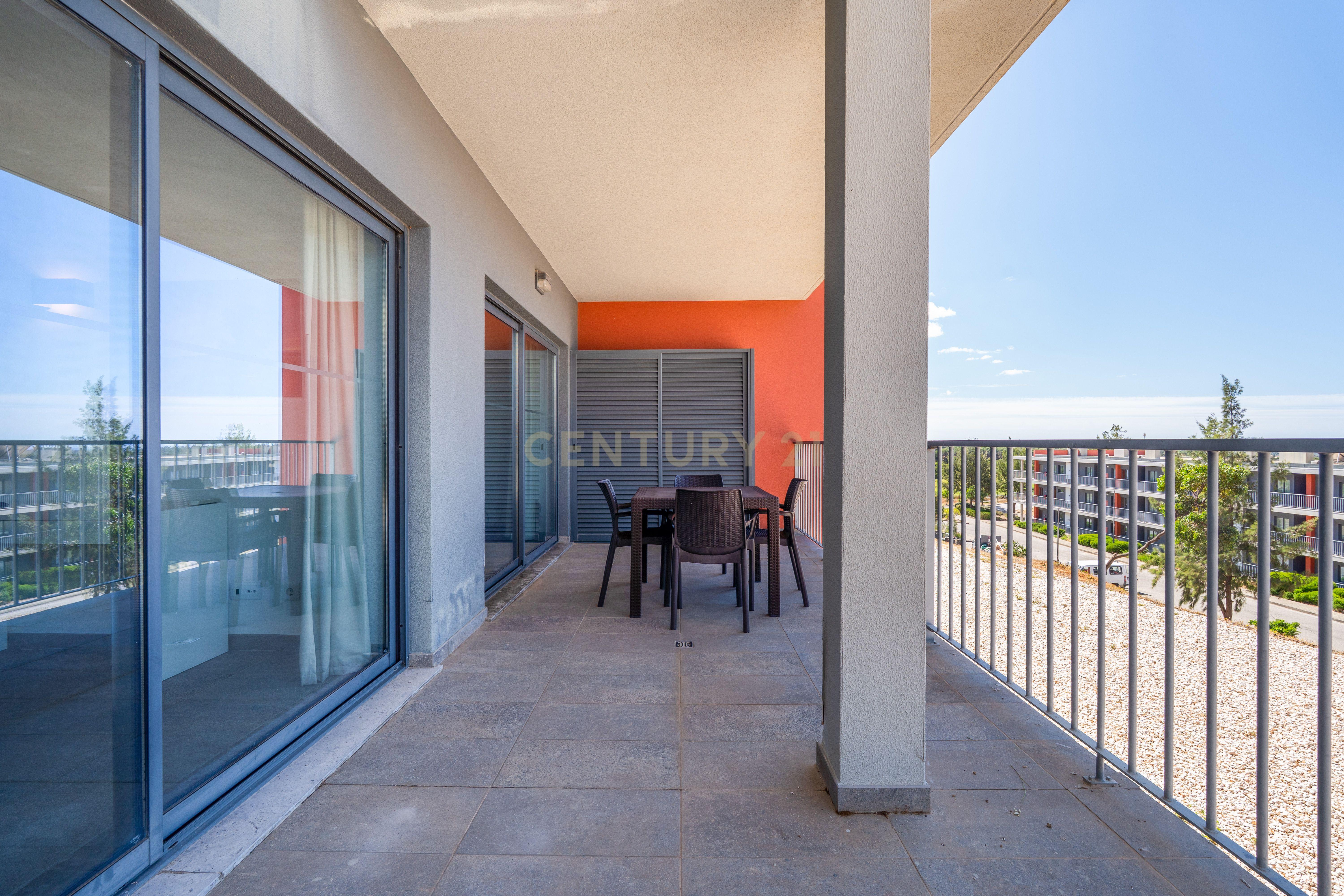 Apartamento T2 à venda em Mexilhoeira Grande, Portimão — foto 14