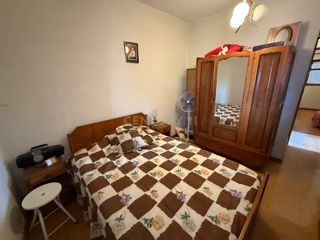 Moradia BI-FAMILIAR perto do IPB e do Centro de Bragança, no Bairro das Cantarias. Tem TERRENO e GARAGEM!!! - Image 22