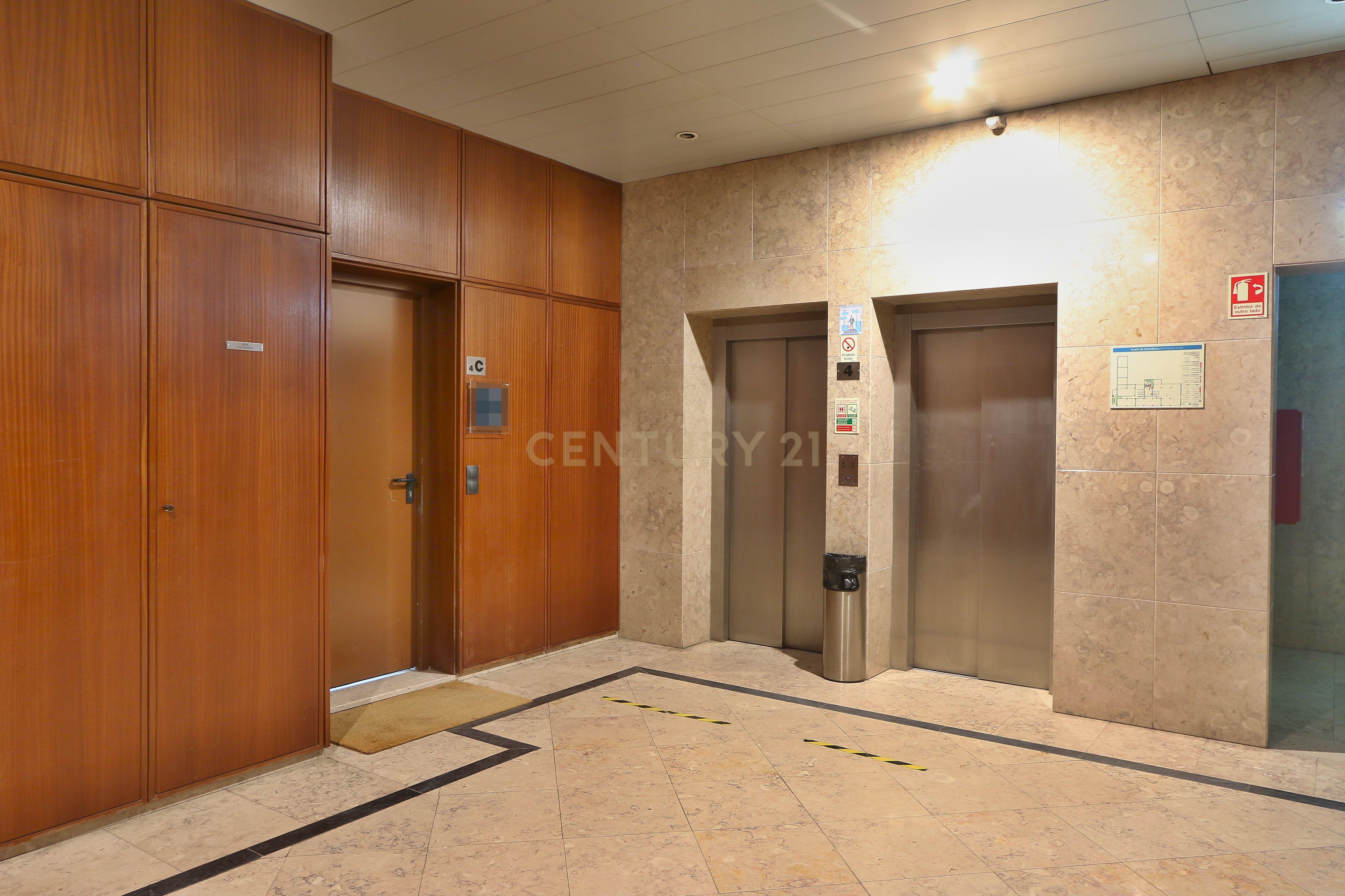 Escritório de 276 m² no Centro Empresarial de Telheiras – Lisboa - Image 36