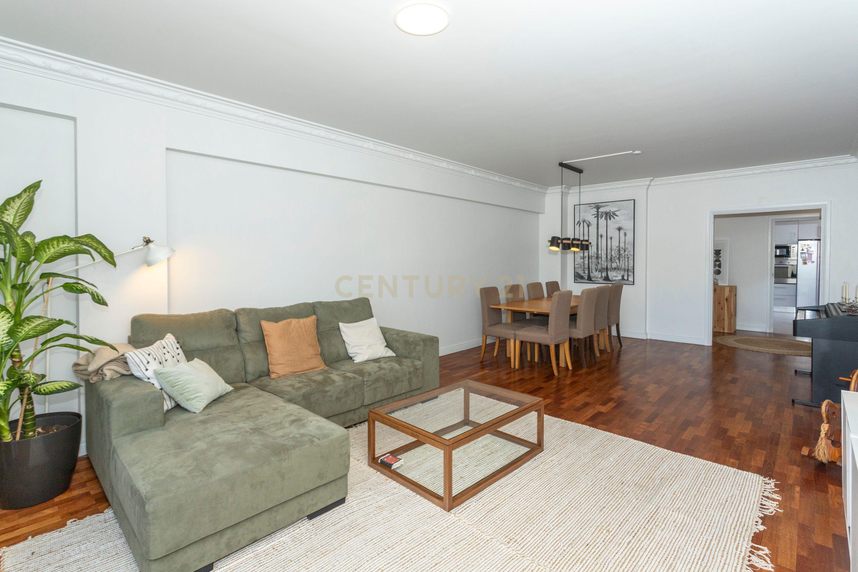 Apartamento T3 c/ Box - Centro de Torres Vedras - Image 4