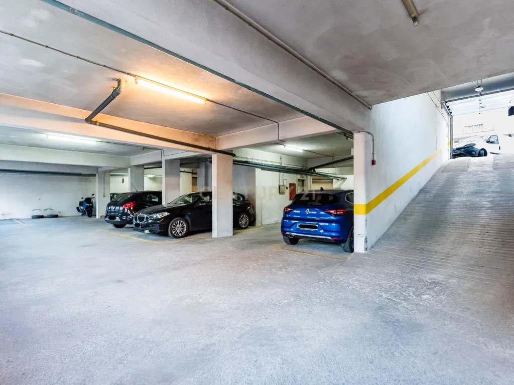 Apartamento T2 com Lugar de estacionamento, em Encosta do Sol, Amadora - Image 23