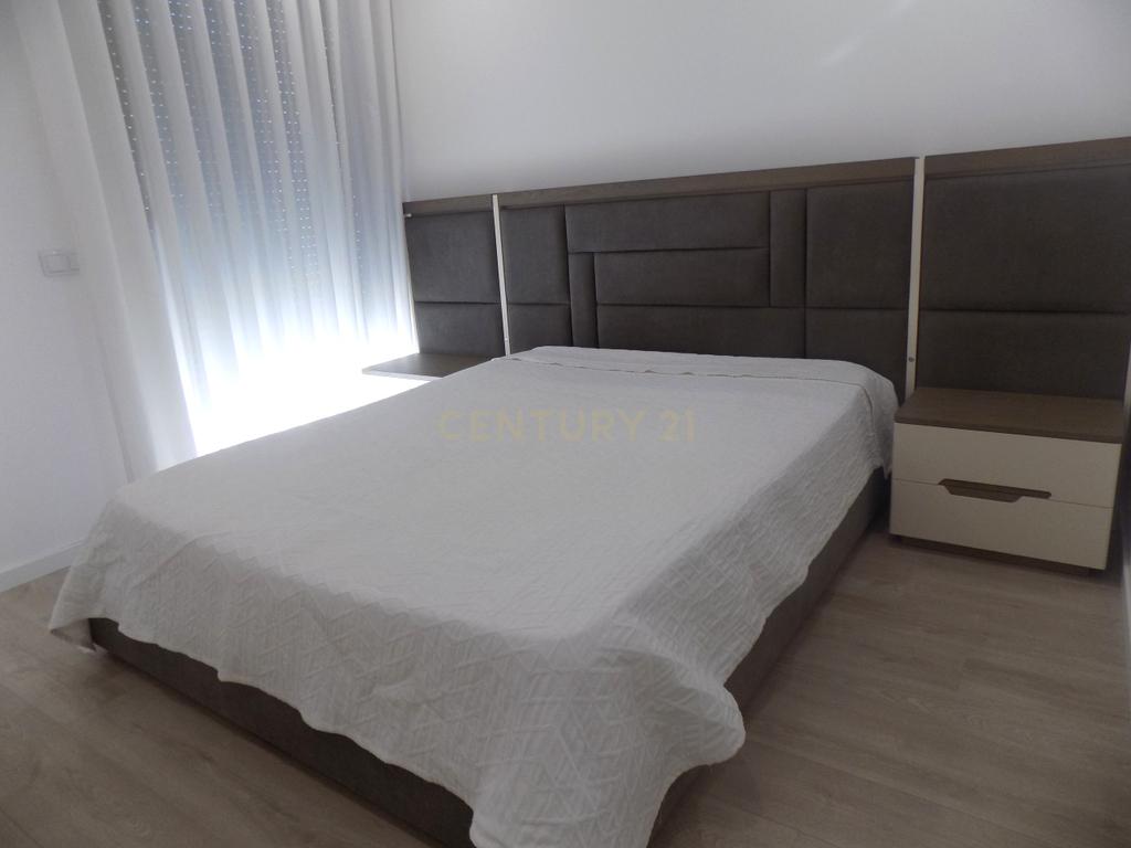 Fantástica  Moradia T3 em Torres Vedras com Jardim e Terraço - Image 14