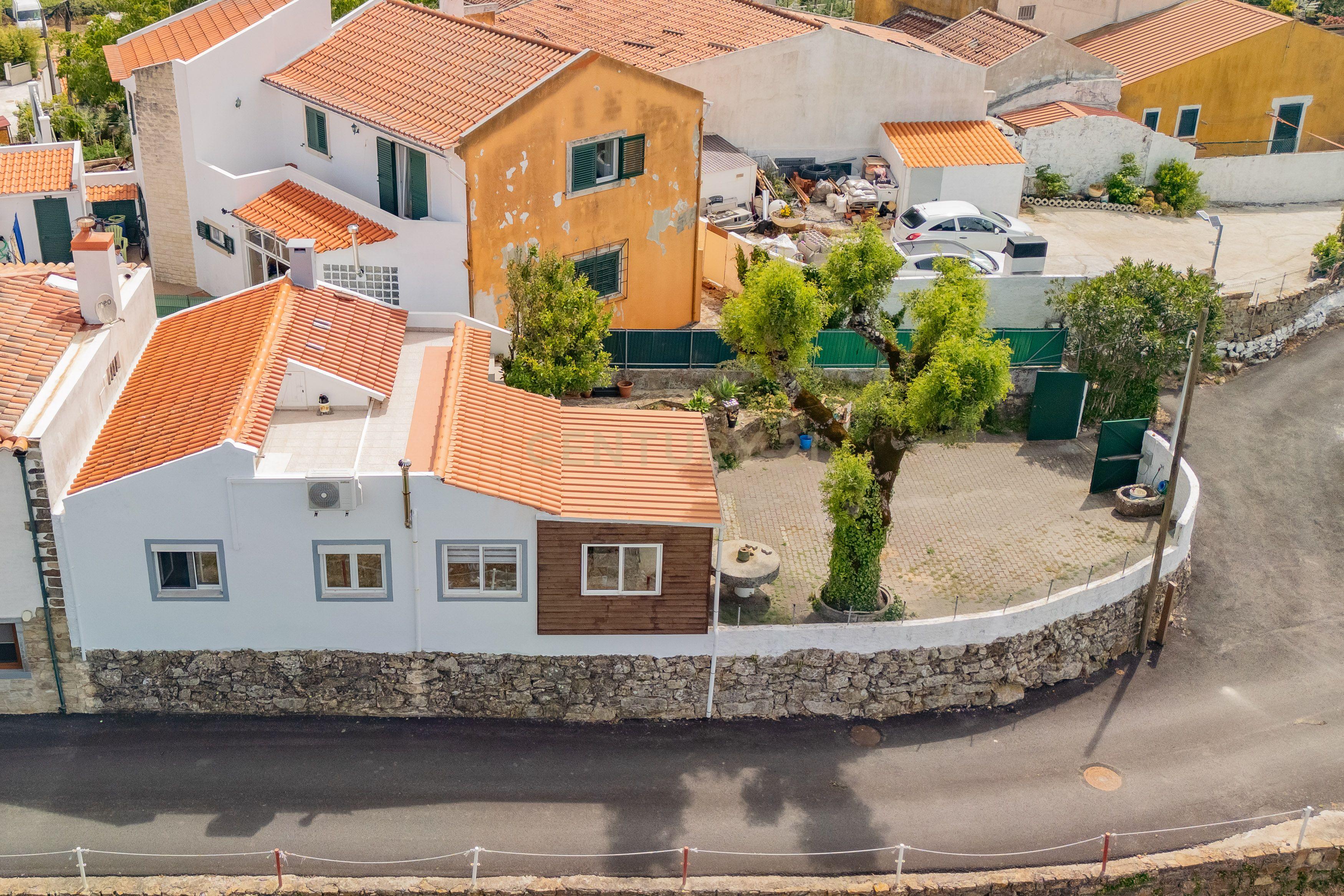 Moradia T2 com jardim e vista serra - qualidade de vida a 30 minutos de Lisboa | Arruda dos Vinhos, Portugal
