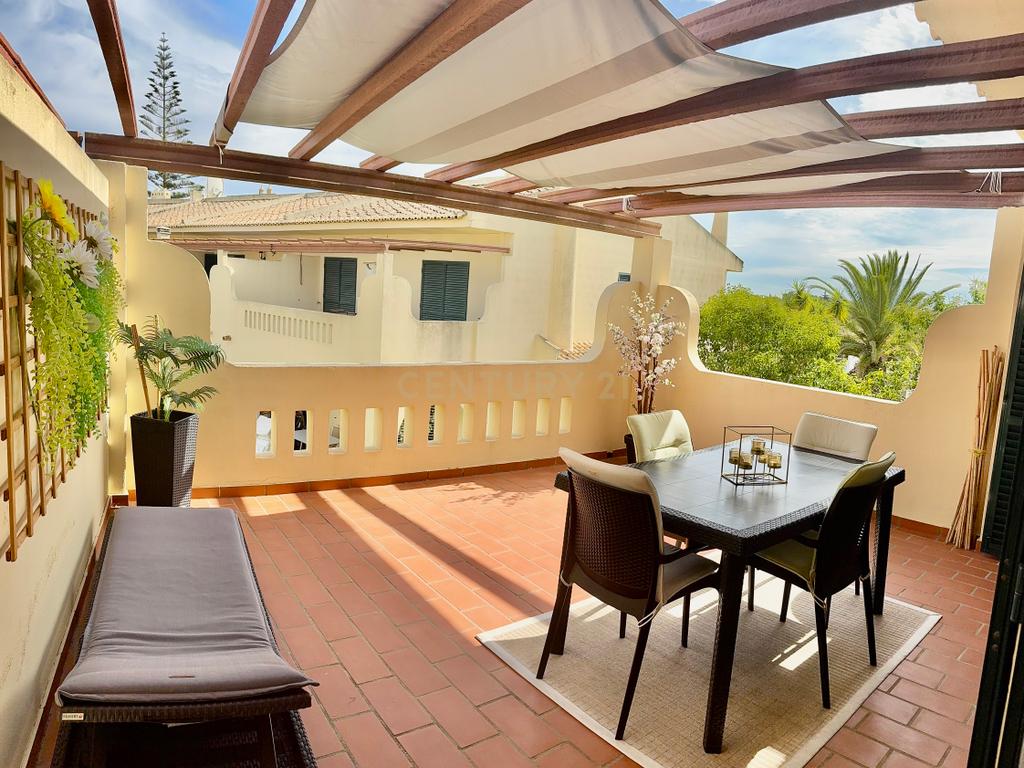Apartamento com Vista Piscina em Condomínio Privado – VILAMAR (Porches, Algarve) - Image 22