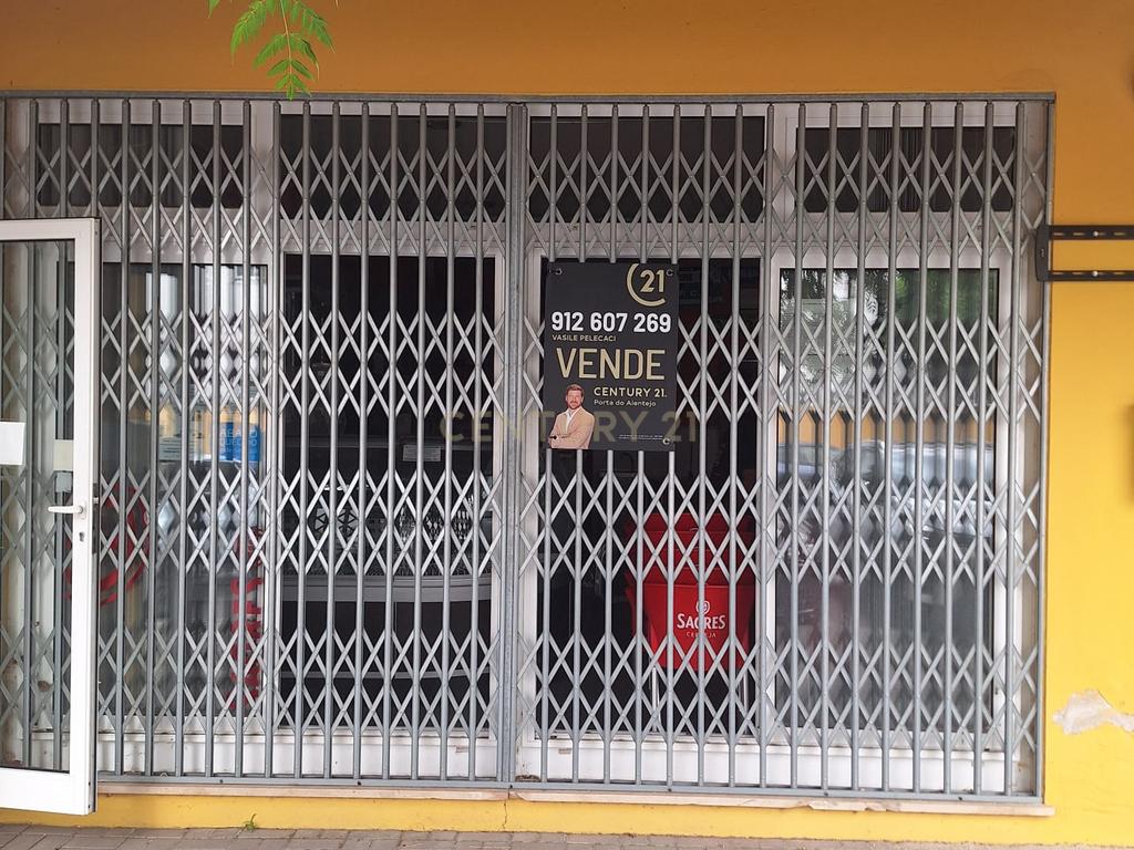Espaço Comercial em Portalegre - Oportunidade Única! - Image 1