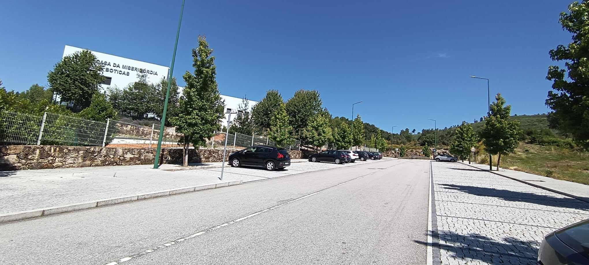 Terreno em Montalegre