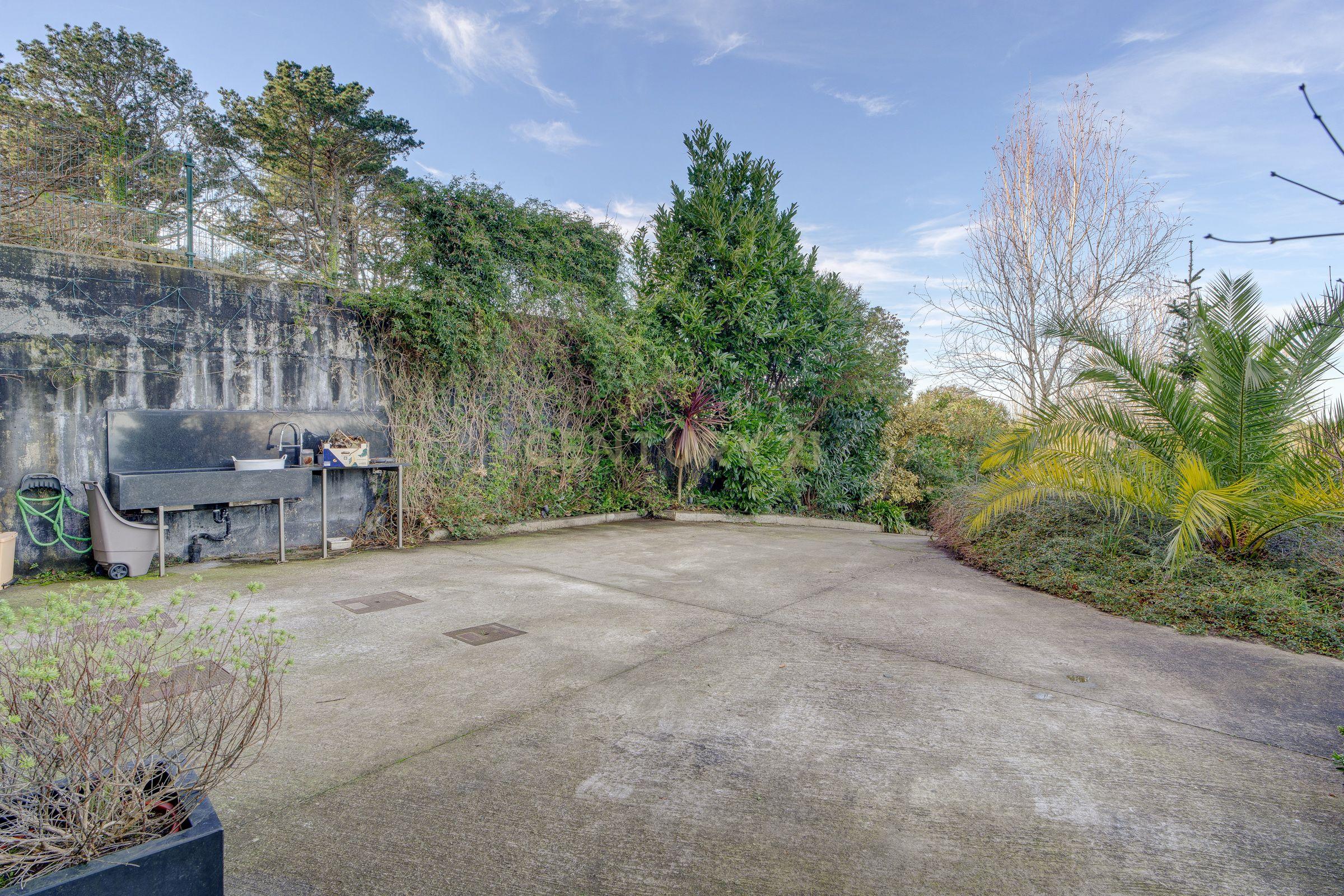 undefined - Image 10