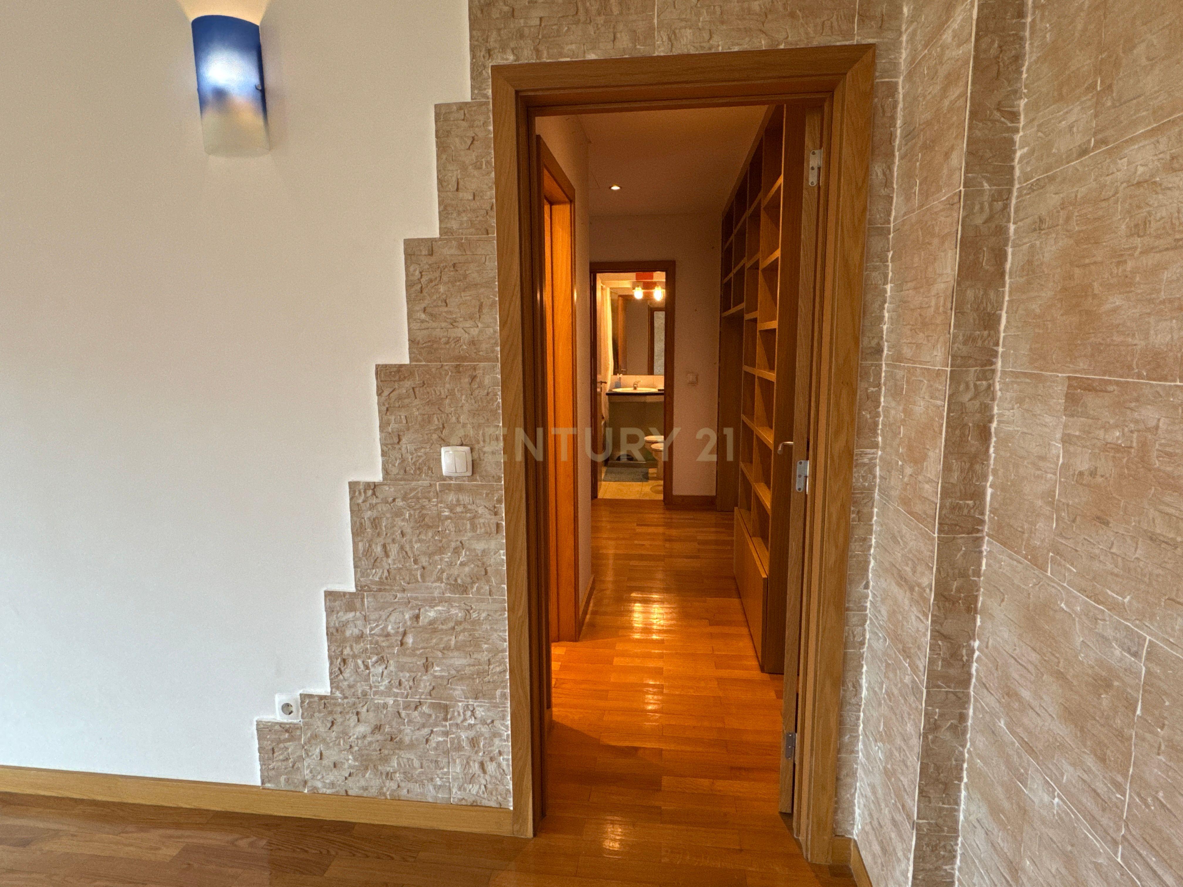 Exclusivo T2 no Parque das Nações – Design, Segurança e Localização Privilegiada! - Image 5