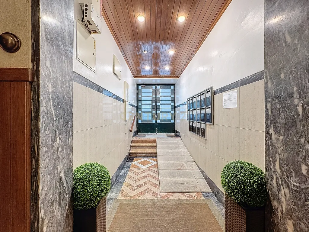 Apartamento T3 de Luxo na Av. Elias Garcia — Totalmente Mobilado e Pronto a Habitar - Image 28
