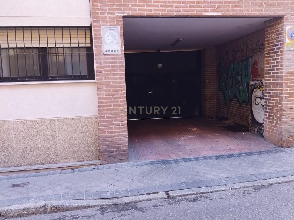 undefined - Image 10