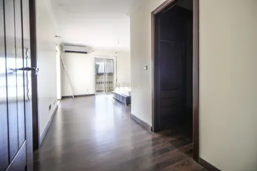 MORADIA T4 COM PISCINA - Image 20
