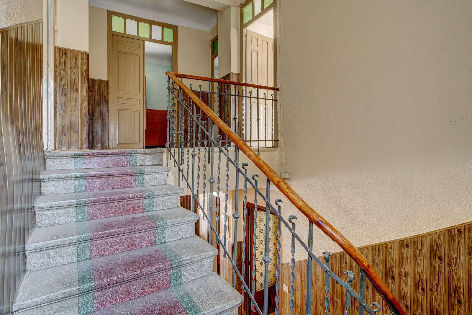 undefined - Image 3