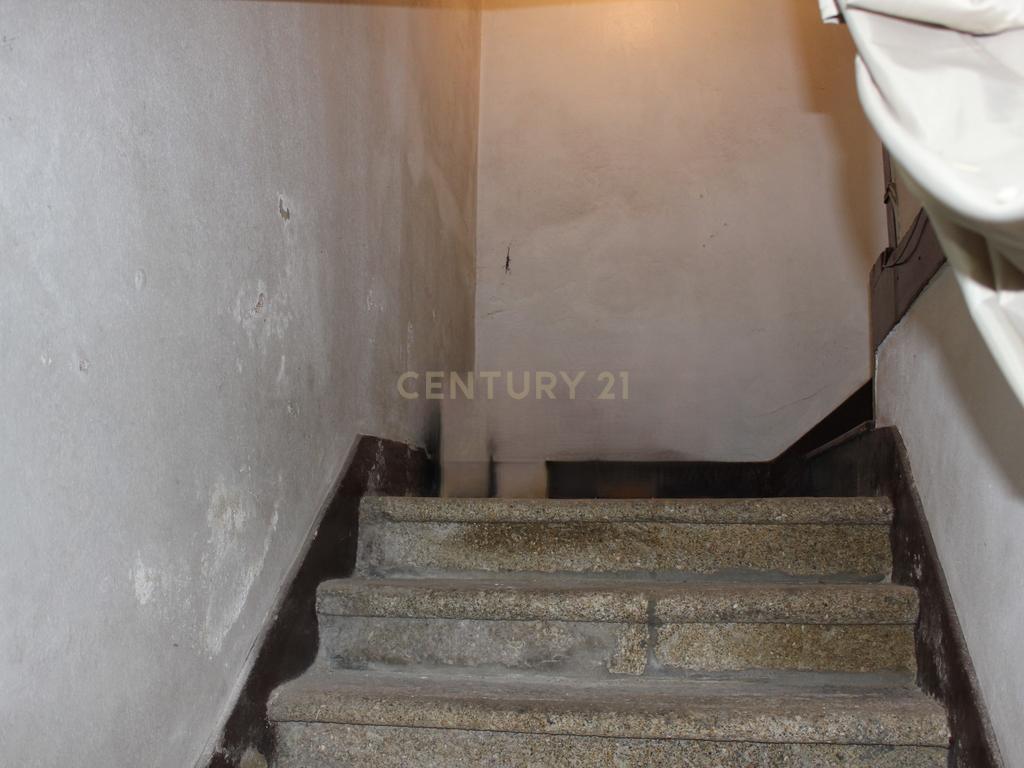 Oportunidade de Investimento na Guarda! Edificio 4 andares   - Image 6