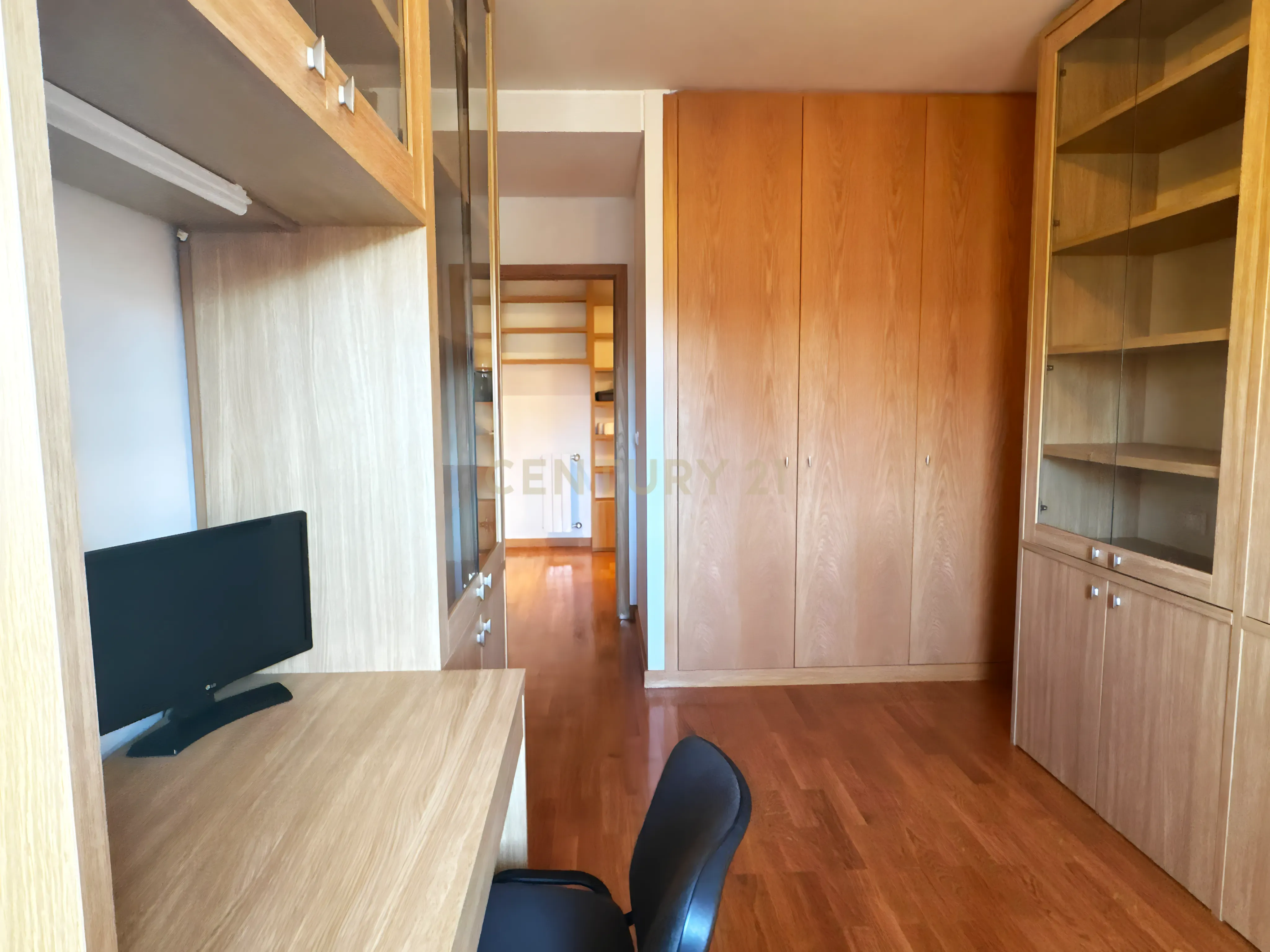 Exclusivo T2 no Parque das Nações – Design, Segurança e Localização Privilegiada! - Image 14