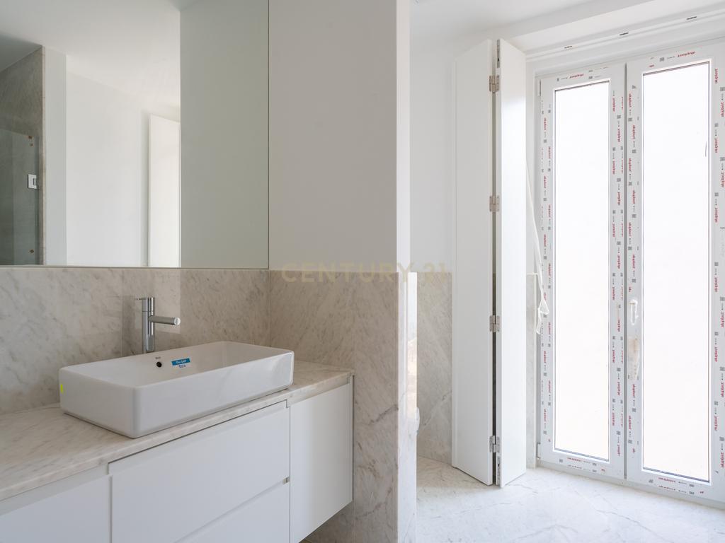 T3 Duplex Monte Estoril - Image 23