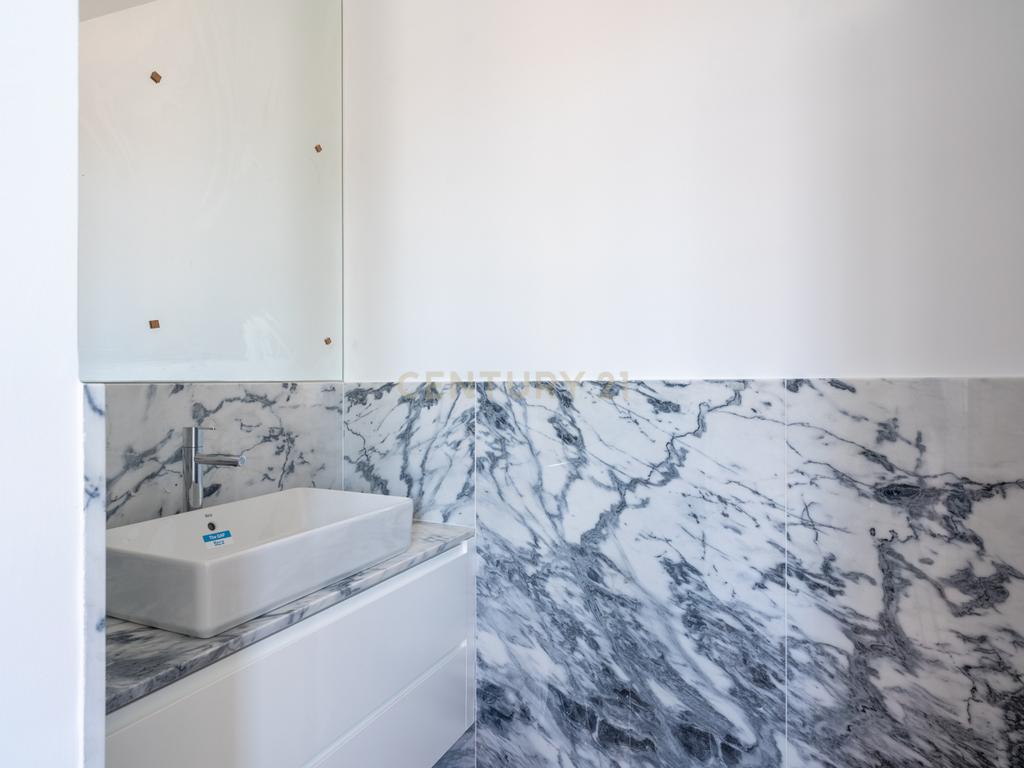 T3 Duplex Monte Estoril - Image 9