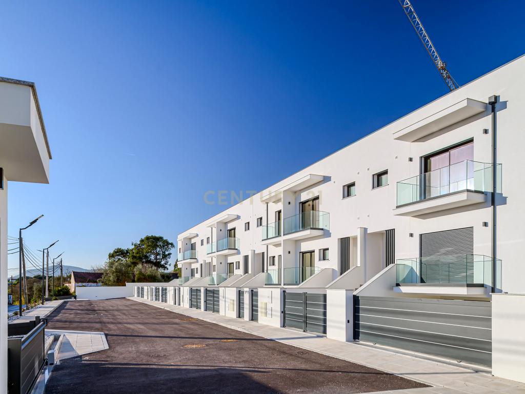 Condomínio Villas Mor || Moradia T4 - Segmento de Luxo || Aveiras de Cima || OBRA NOVA - Image 60