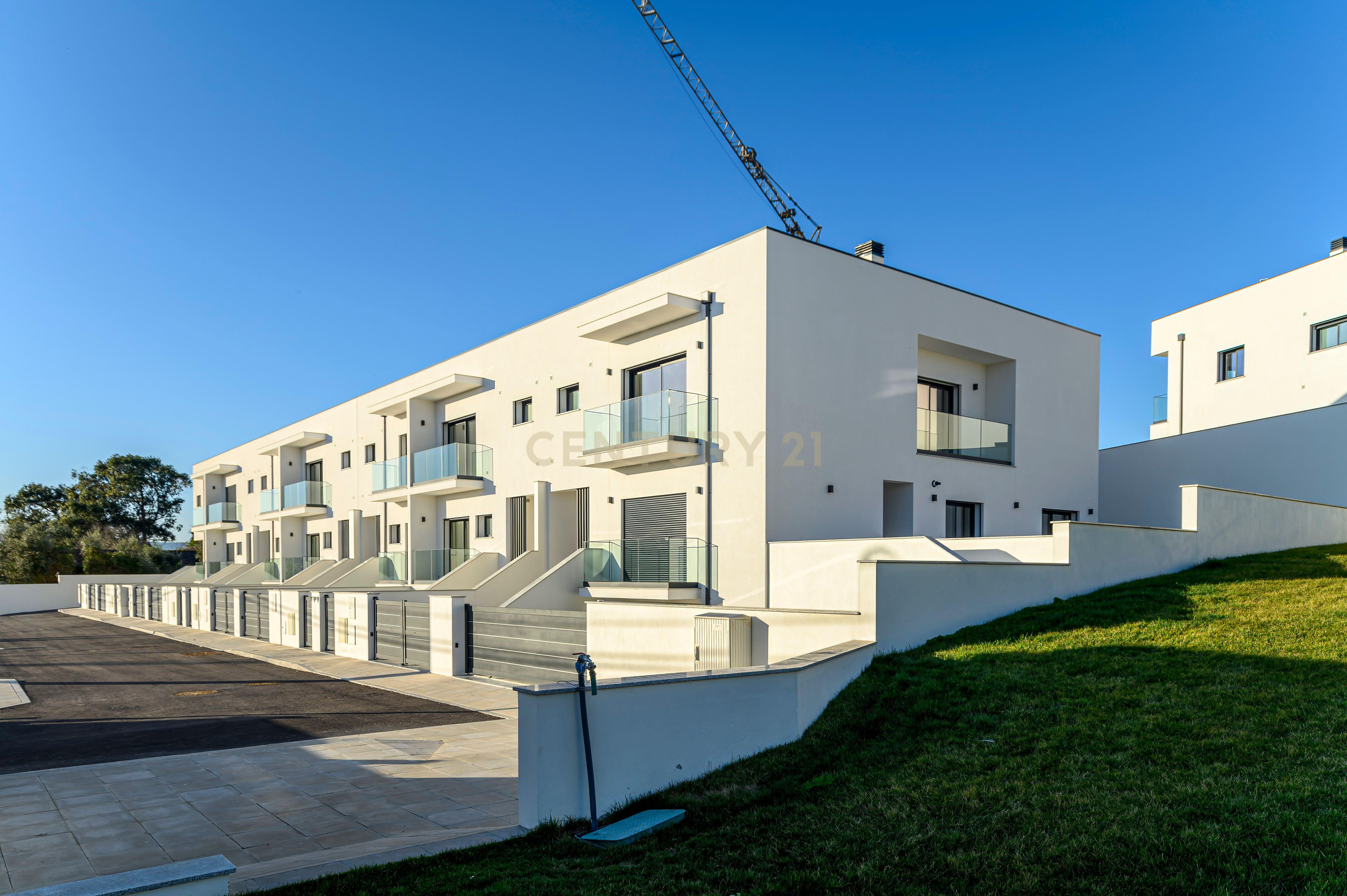 Condomínio Villas Mor || Moradia T4 - Segmento de Luxo || Aveiras de Cima || OBRA NOVA - Image 62