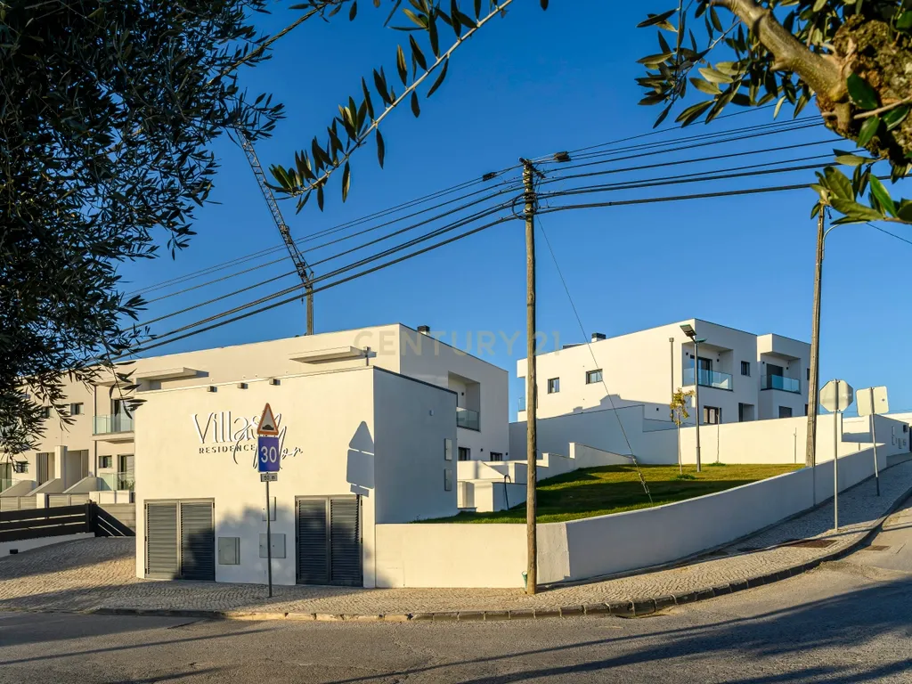 Condomínio Villas Mor || Moradia T4 - Segmento de Luxo || Aveiras de Cima || OBRA NOVA - Image 65