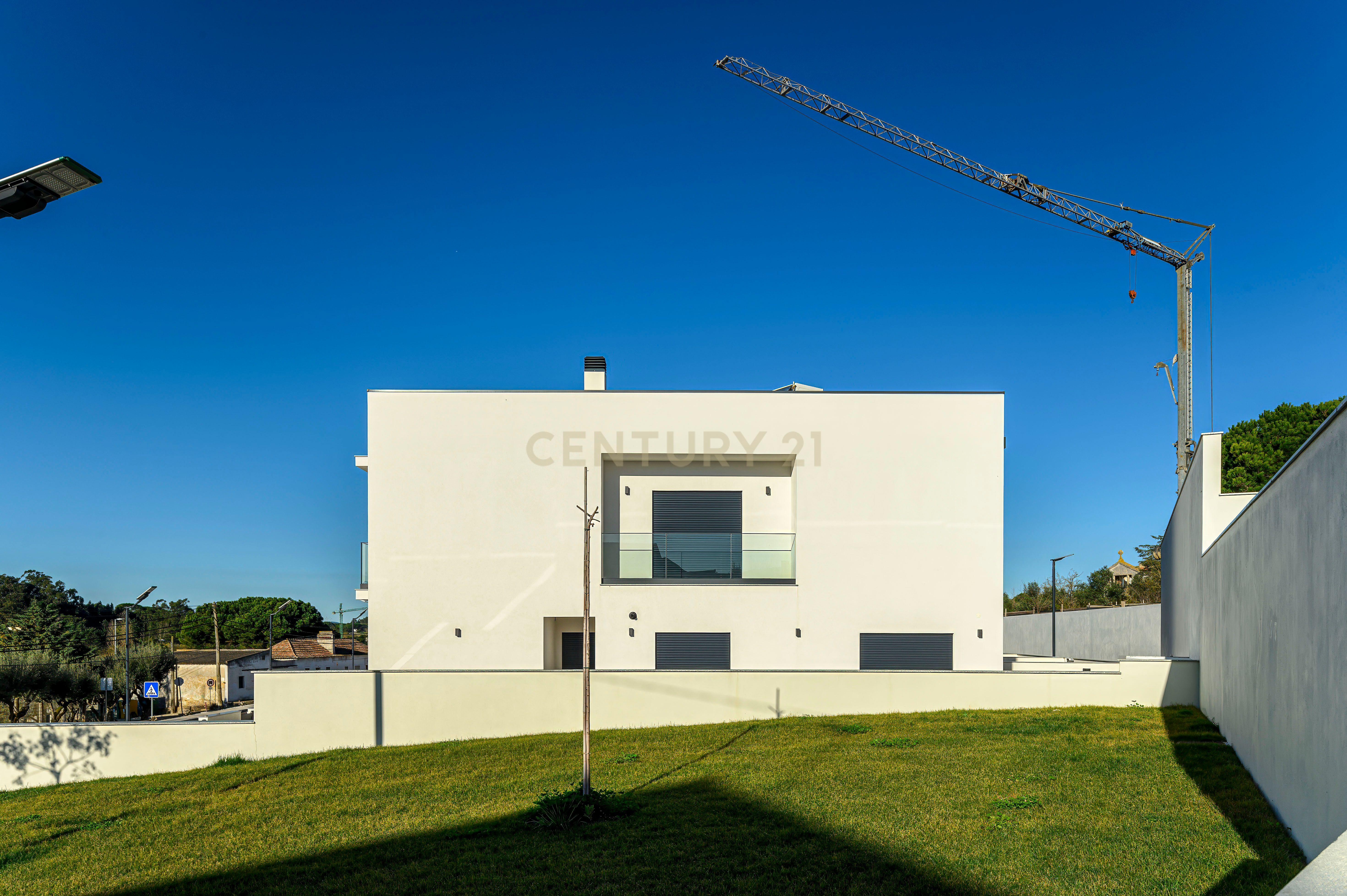 Condomínio Villas Mor || Moradia T4 - Segmento de Luxo || Aveiras de Cima || OBRA NOVA - Image 59
