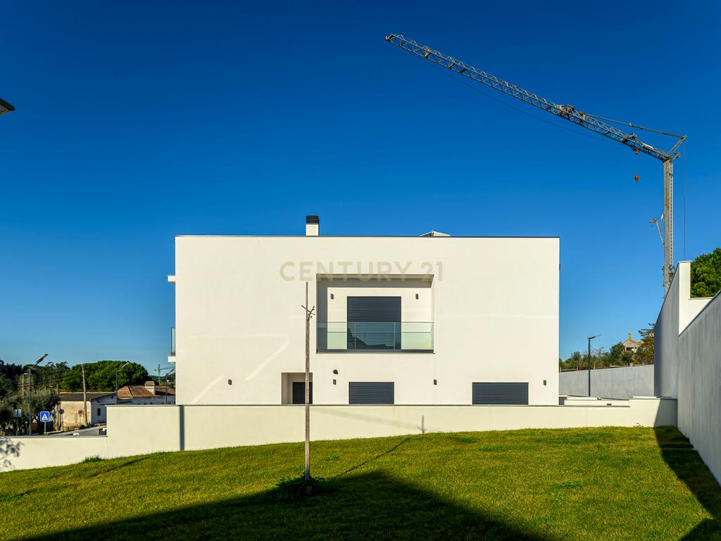 Condomínio Villas Mor || Moradia T4 - Segmento de Luxo || Aveiras de Cima || OBRA NOVA - Image 59