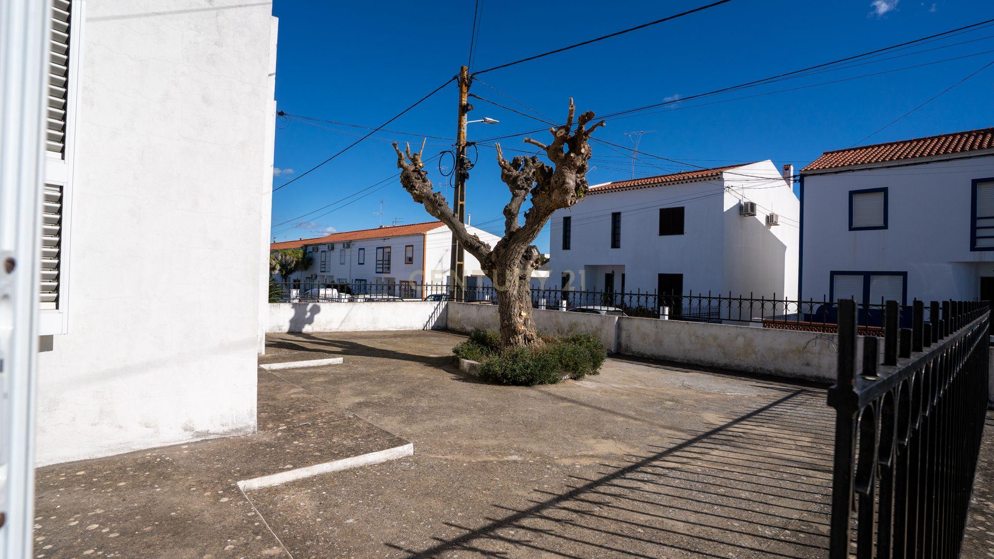 MORADIA INDEPEDENTE T3 + 2 EM REGUENGOS DE MONSARAZ - Image 69