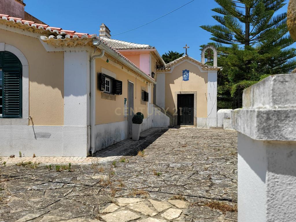 HERDADE DE LUXO MOBILADA A 40 MINUTOS DE LISBOA - Image 1