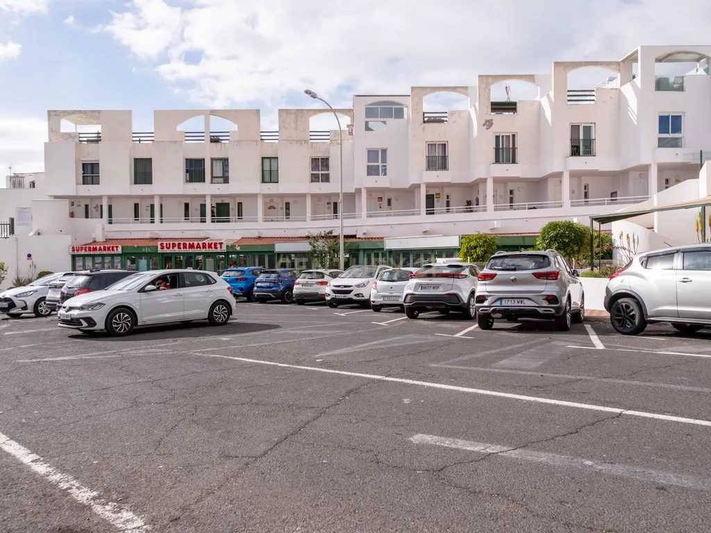 Duplex Moderno em Santa Cruz de Tenerife - 2 Quartos e 2 WC - Image 18