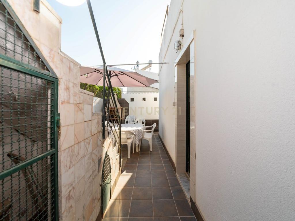 Moradia Térrea T2 + T3 em Conceição de Tavira - Ideal para Investimento ou Habitação Própria - Image 14