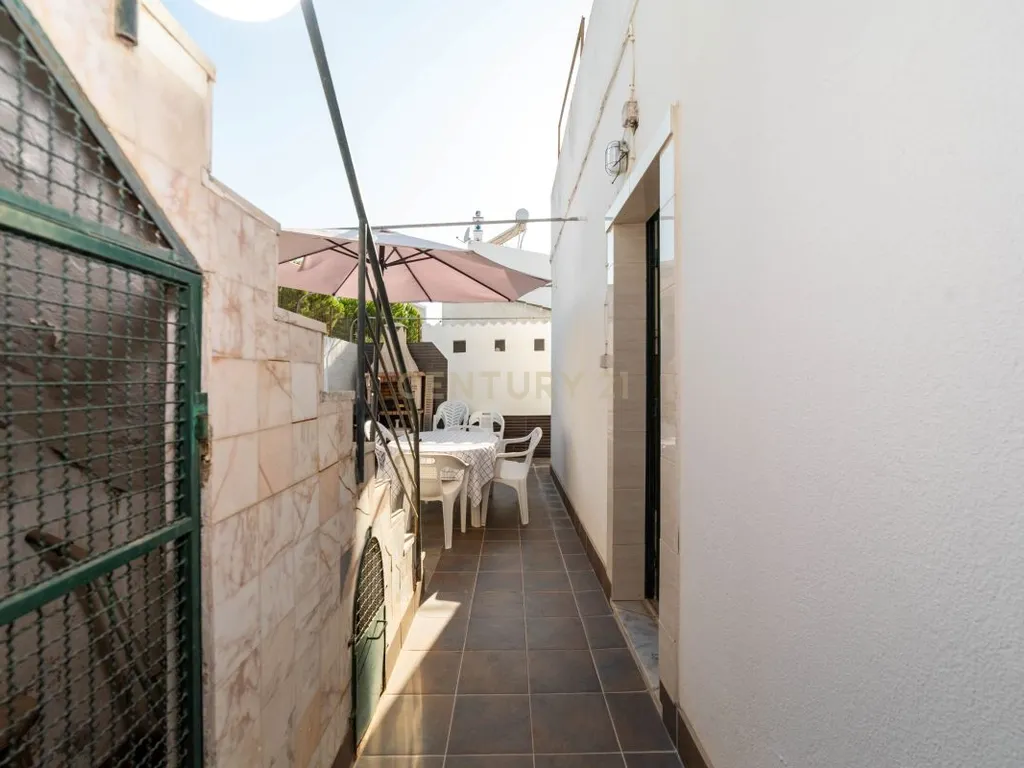 Moradia Térrea T2 + T3 em Conceição de Tavira - Ideal para Investimento ou Habitação Própria - Image 14